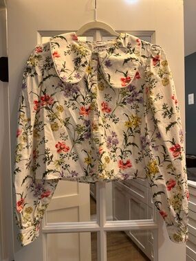 Meadows Floral Button-Up Blouse with Peter Pan Collar Size 4